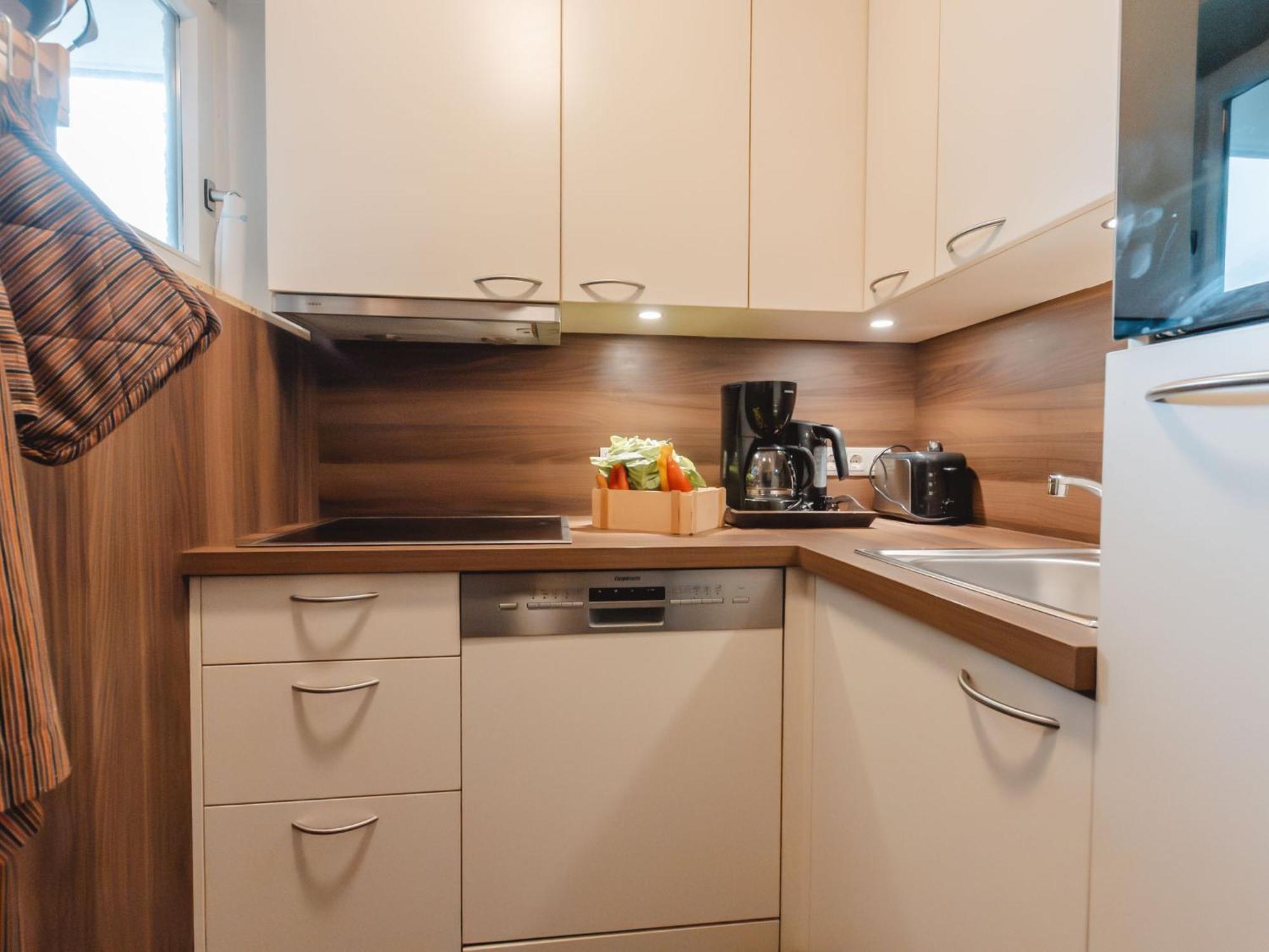 Apartment Orlic By Interhome บาดฮอฟกัสไตน์ ภายนอก รูปภาพ